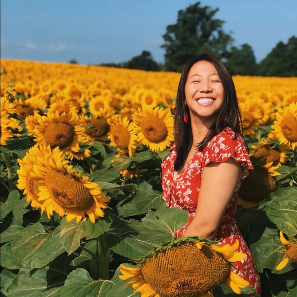 Meet your Posher, Vivian - Picture 1 of 1